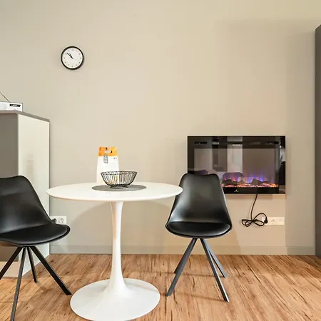 Schwalbenblick Am Mueritzufer * קלינק